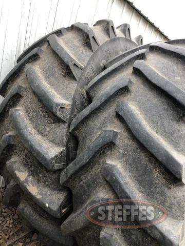 (4) 620/70R46 tires